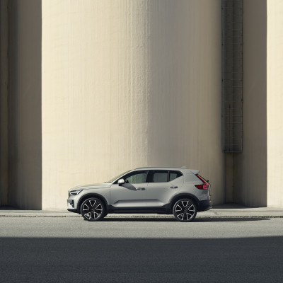 VOLVO XC40 B3 B Plus Dark <br>Gewerbeleasing