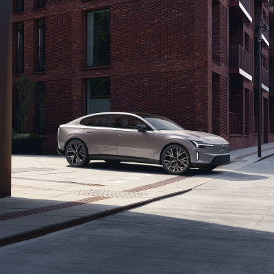 Volvo ES90 Plus <br> Single Motor Extended Range  <sup>1</sup>