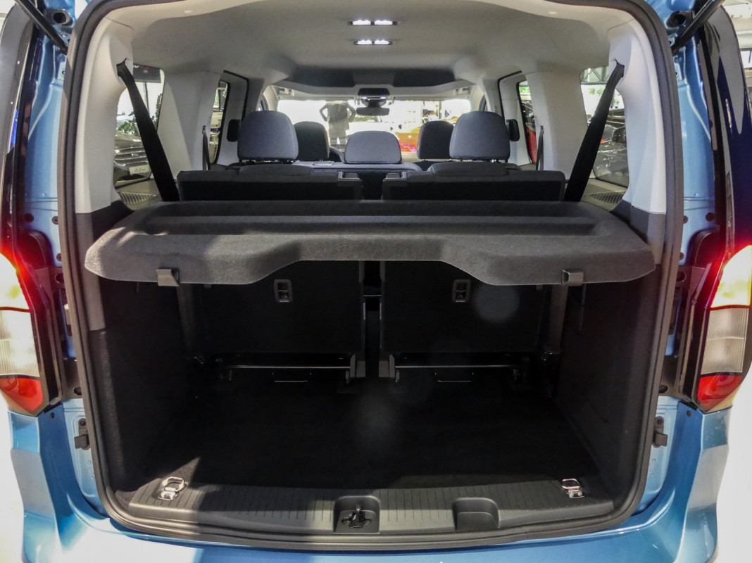 Ford Tourneo Connect Active 7-Sitzer langer Radstand - Van/Minibus - Blau - Neuwagen - Bild 10