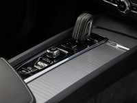 Volvo XC60 B4 (Diesel) R-Design RFK BLIS HUD - SUV/Off-road - Schwarz - Gebrauchtwagen - Bild 10