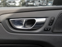 Volvo XC60 B4 (D) - SUV/Off-road - Grau - Gebrauchtwagen - Bild 13