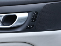 Volvo V60 B4 (D) - Kombi - Weiss - Gebrauchtwagen - Bild 12