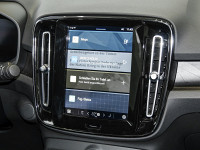 Volvo C40 Twin AWD - SUV/Off-road - Rot - Gebrauchtwagen - Bild 9