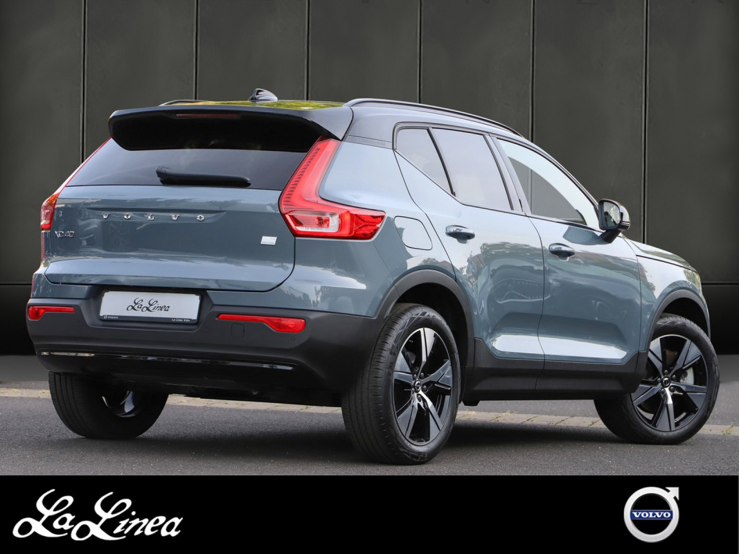 Volvo XC40 T4 Recharge - SUV/Off-road - Grau - Gebrauchtwagen - Bild 2