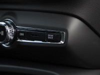 Volvo XC40 T4 Recharge - SUV/Off-road - Grau - Gebrauchtwagen - Bild 10