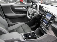 Volvo XC40 P6 Recharge - SUV/Off-road - Weiss - Gebrauchtwagen - Bild 3
