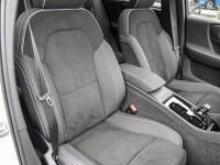 Volvo XC40 P6 Recharge - SUV/Off-road - Weiss - Gebrauchtwagen - Bild 7