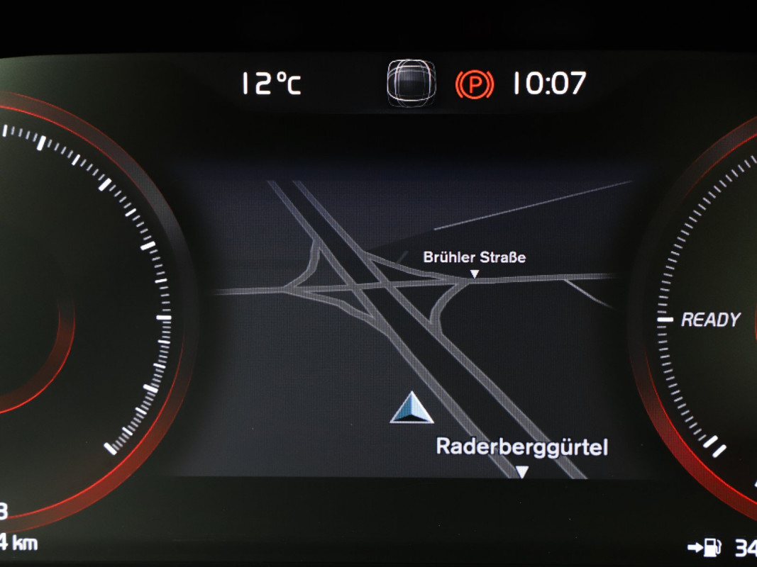 Volvo XC40 T5 Recharge - SUV/Off-road - Grau - Gebrauchtwagen - Bild 14