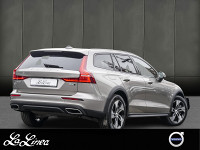 Volvo V60CC B4 (D) AWD - Kombi - Grau - Gebrauchtwagen - Bild 2