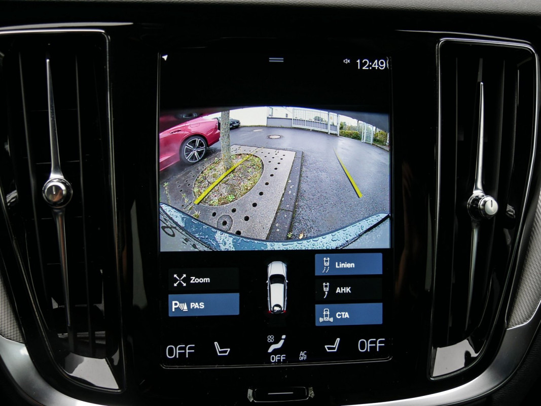Volvo V60 T8 Recharge AWD - Kombi - Blau - Gebrauchtwagen - Bild 11