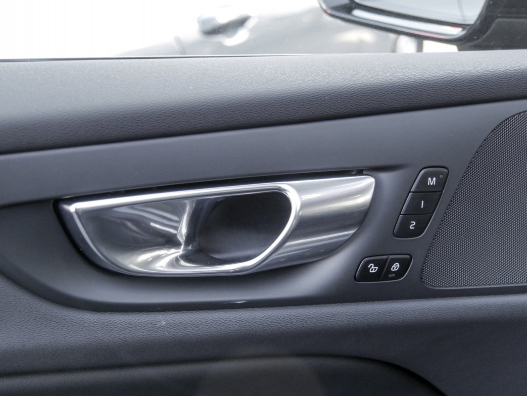 Volvo V60 B4 (D) - Kombi - Grau - Gebrauchtwagen - Bild 13