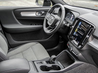Volvo XC40 T3 - SUV/Off-road - Schwarz - Gebrauchtwagen - Bild 3