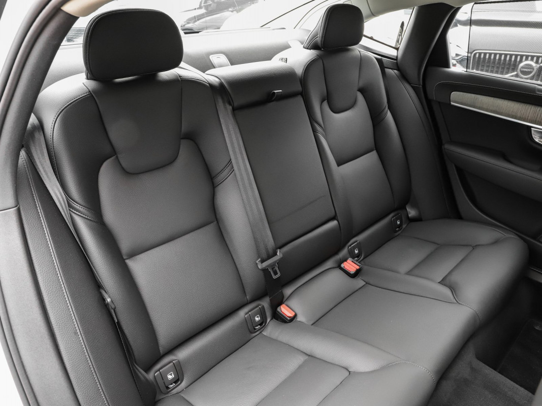 Volvo S90 B4 (B) - Limousine - Silber - Gebrauchtwagen - Bild 5