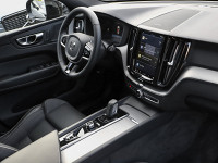 Volvo XC60 B4 (D) AWD - SUV/Off-road - Schwarz - Gebrauchtwagen - Bild 3