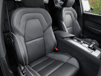 Volvo XC60 B4 (D) AWD - SUV/Off-road - Schwarz - Gebrauchtwagen - Bild 7