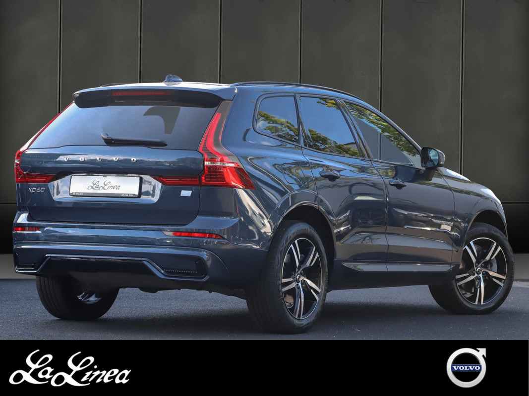 Volvo XC60 T6 TE AWD - SUV/Off-road - Blau - Gebrauchtwagen - Bild 2