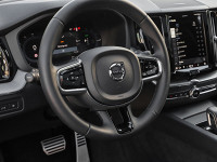 Volvo XC60 T6 AWD Recharge - SUV/Off-road - Grau - Gebrauchtwagen - Bild 12