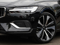 Volvo S60 T8 AWD Recharge - Limousine - Schwarz - Gebrauchtwagen - Bild 6