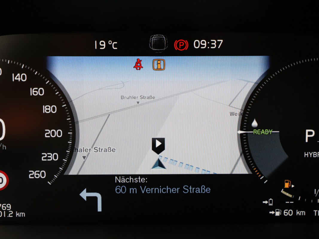 Volvo S60 T8 AWD Recharge - Limousine - Schwarz - Gebrauchtwagen - Bild 14