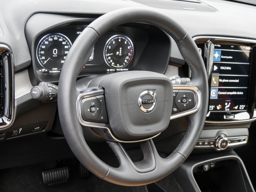 Volvo XC40 T3 - SUV/Off-road - Grau - Gebrauchtwagen - Bild 15