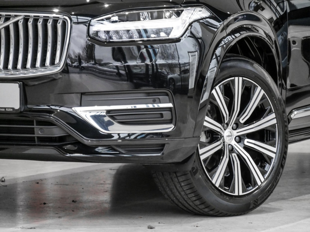 Volvo XC90 B5 (D) AWD - SUV/Off-road - Schwarz - Gebrauchtwagen - Bild 6