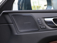 Volvo XC60 B4 (D) AWD - SUV/Off-road - Blau - Gebrauchtwagen - Bild 9