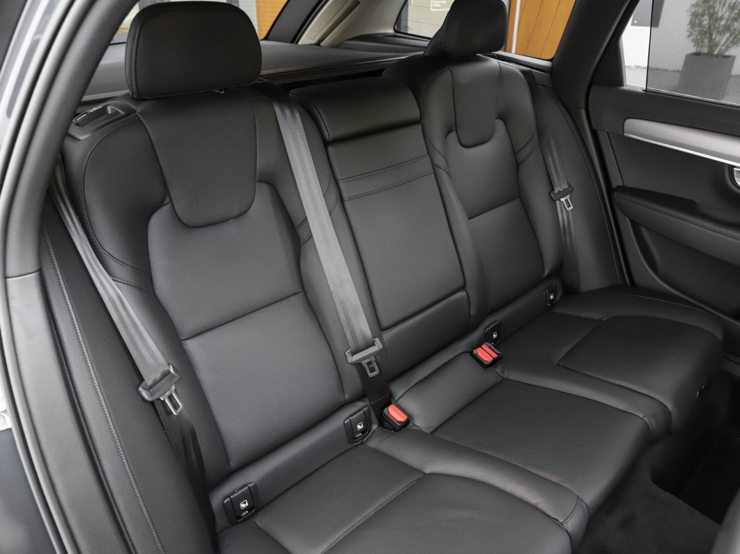 Volvo V90 B5 (D) AWD - Kombi - Blau - Gebrauchtwagen - Bild 5