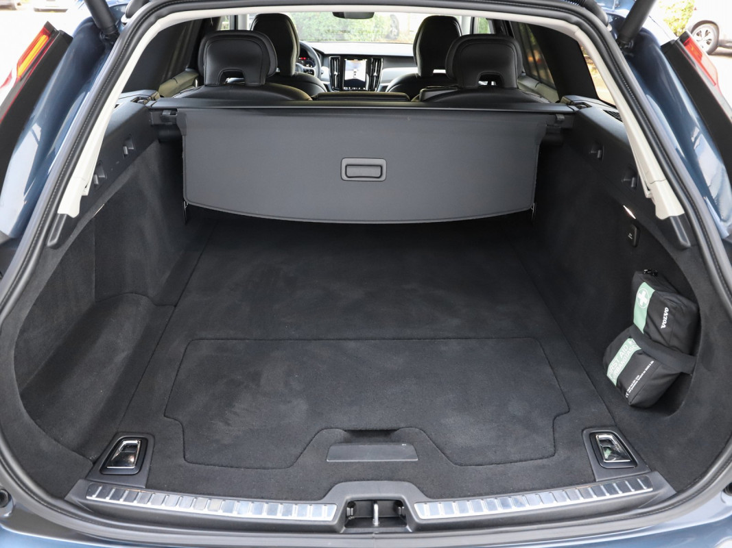 Volvo V90 B5 (D) AWD - Kombi - Blau - Gebrauchtwagen - Bild 10