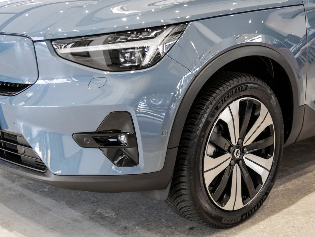 Volvo C40 - SUV/Off-road - Blau - Gebrauchtwagen - Bild 6