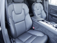Volvo V60 D4 Inscription - Kombi - Schwarz - Gebrauchtwagen - Bild 7