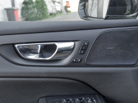 Volvo V60 D4 Inscription - Kombi - Schwarz - Gebrauchtwagen - Bild 13
