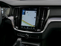 Volvo V60 T6 RECHARGE AWD - Kombi - Weiss - Gebrauchtwagen - Bild 9