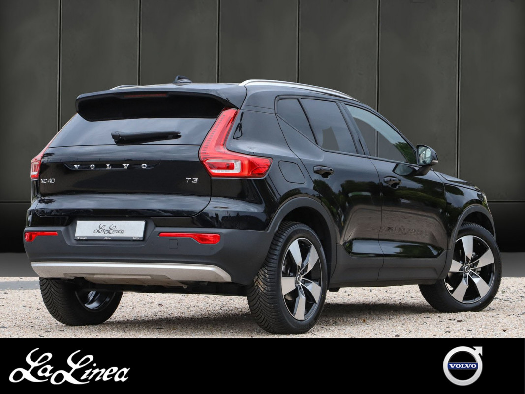 Volvo XC40 T3 - SUV/Off-road - Schwarz - Gebrauchtwagen - Bild 2