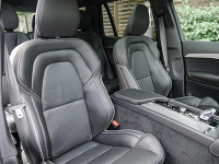 Volvo XC90 B5 (D) - SUV/Off-road - Blau - Gebrauchtwagen - Bild 7