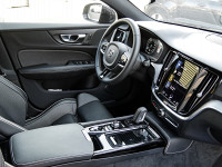 Volvo V60 T6 Recharge Plug-in Hybrid AWD - Kombi - Blau - Gebrauchtwagen - Bild 3