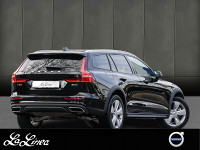 Volvo V60 B4 Cross Country - Kombi - Schwarz - Gebrauchtwagen - Bild 2