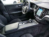 Volvo V60 B4 Cross Country - Kombi - Schwarz - Gebrauchtwagen - Bild 3