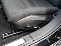 Volvo V60 B4 Cross Country - Kombi - Schwarz - Gebrauchtwagen - Bild 14