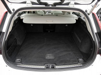 Volvo V60 T8 Twin Engine AWD - Kombi - Weiss - Gebrauchtwagen - Bild 12