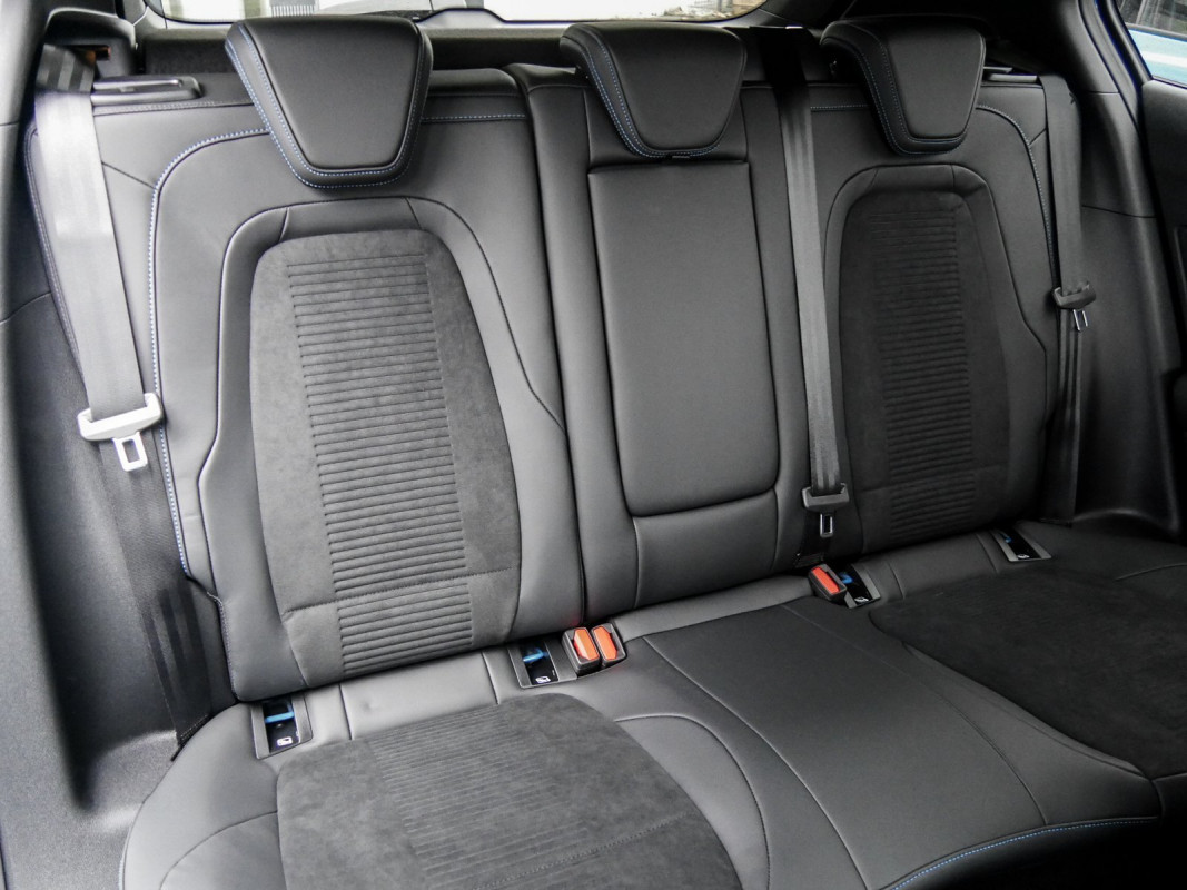 Ford Focus ST 2.3 EcoBoost - Limousine - Blau - Gebrauchtwagen - Bild 5