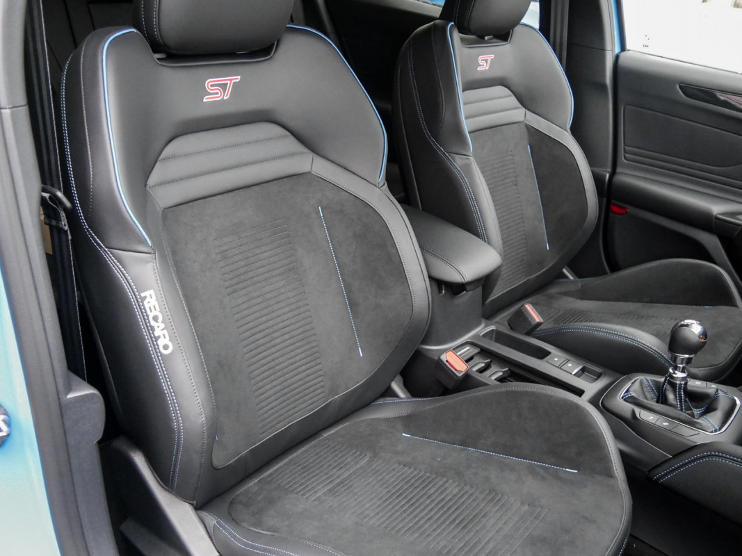 Ford Focus ST 2.3 EcoBoost - Limousine - Blau - Gebrauchtwagen - Bild 7