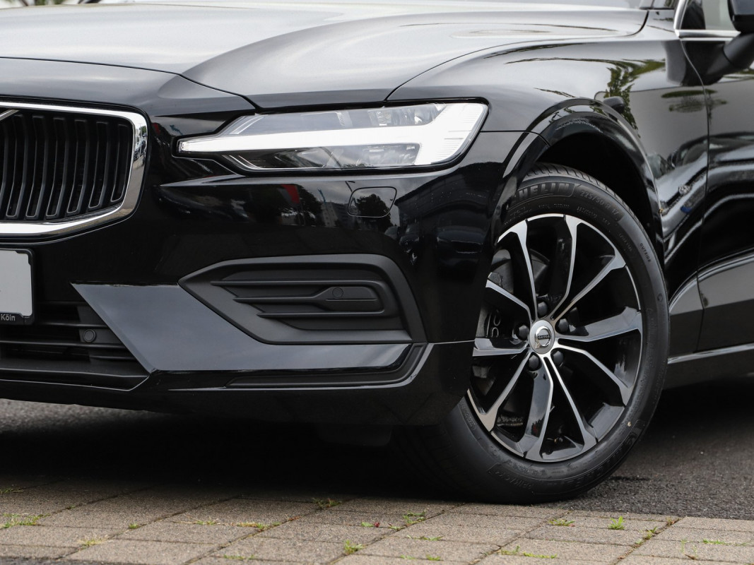 Volvo V60 B4 (D) - Kombi - Schwarz - Gebrauchtwagen - Bild 6