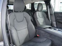 Volvo XC60 B4 Diesel - SUV/Off-road - Schwarz - Gebrauchtwagen - Bild 7