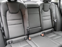 Volvo S60 B4 Benzin 8-Gang Gear - Limousine - Schwarz - Gebrauchtwagen - Bild 5