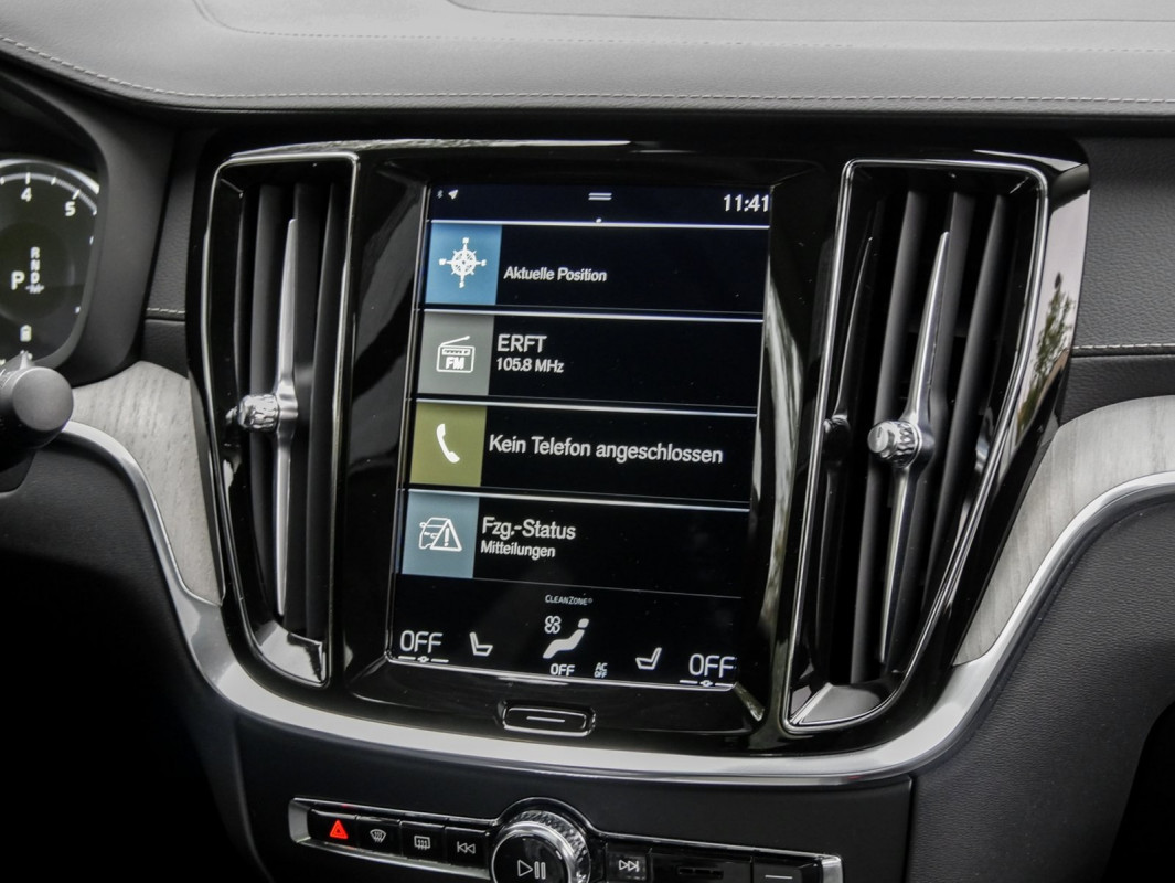 Volvo S60 B4 Benzin 8-Gang Gear - Limousine - Schwarz - Gebrauchtwagen - Bild 9