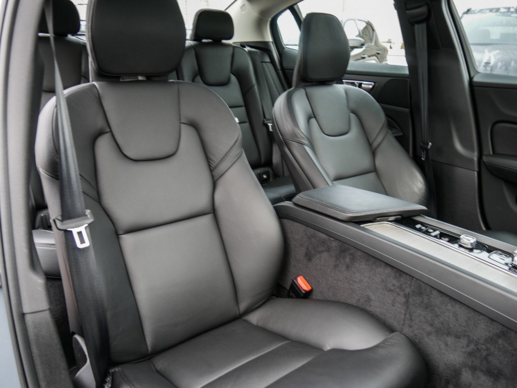 Volvo S60 B4 (B) - Limousine - Grau - Gebrauchtwagen - Bild 7