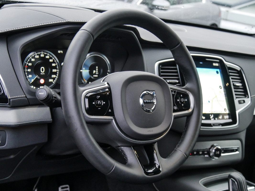 Volvo XC90 T8 Recharge - SUV/Off-road - Schwarz - Gebrauchtwagen - Bild 7