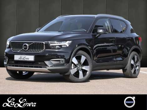Volvo XC40 T3 INSCRIPTION Expression - SUV/Off-road - Schwarz - Gebrauchtwagen - Bild 1
