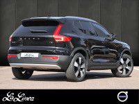 Volvo XC40 T3 INSCRIPTION Expression - SUV/Off-road - Schwarz - Gebrauchtwagen - Bild 2