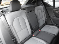 Volvo XC40 T3 INSCRIPTION Expression - SUV/Off-road - Schwarz - Gebrauchtwagen - Bild 5